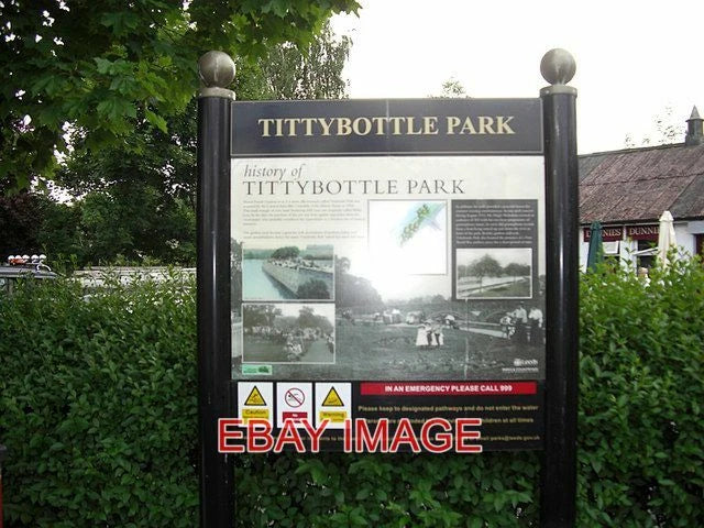 PHOTO  TITTYBOTTLE PARK THE INFORMATION BOARD SAYS THAT THE PARK WAS A MEETING P Model