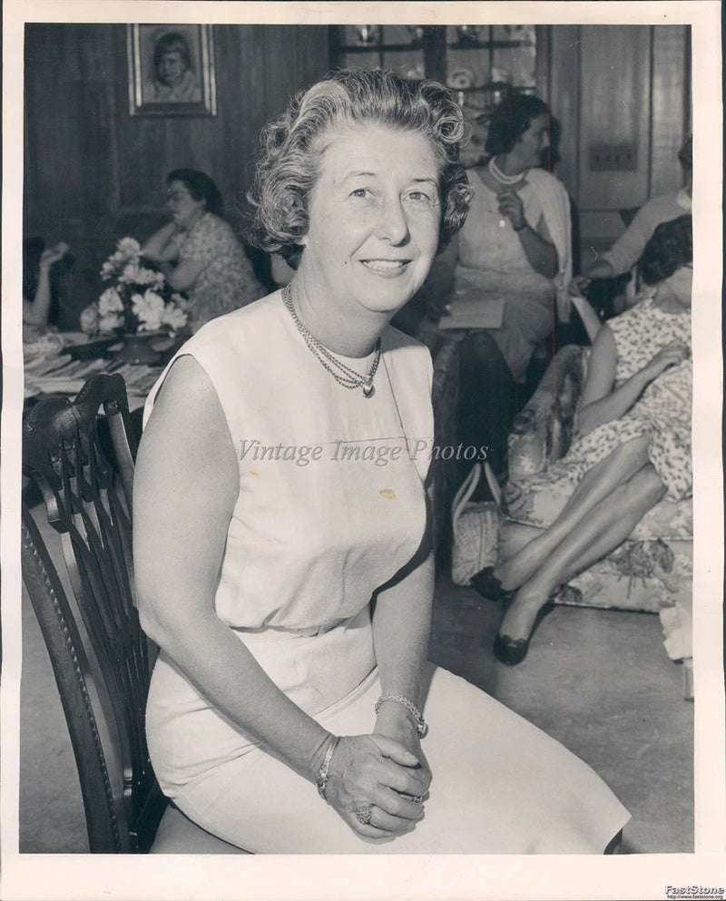 1963 Winnetka North Shore Country Day School Womens Board Vintage Photo 8x10 Model