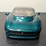Maisto Green 1992 Jaguar XJ220 1:18 Diecast Model Car Opening Hood Doors Model
