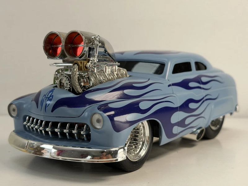 Muscle Machines 1949 Mercury Grey With Purple Flames 1/18 Scale Diecast Model