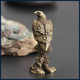 Handmade Vintage Copper Eagle Figurine Ornament Bird Sculpture Desk Home Office Model