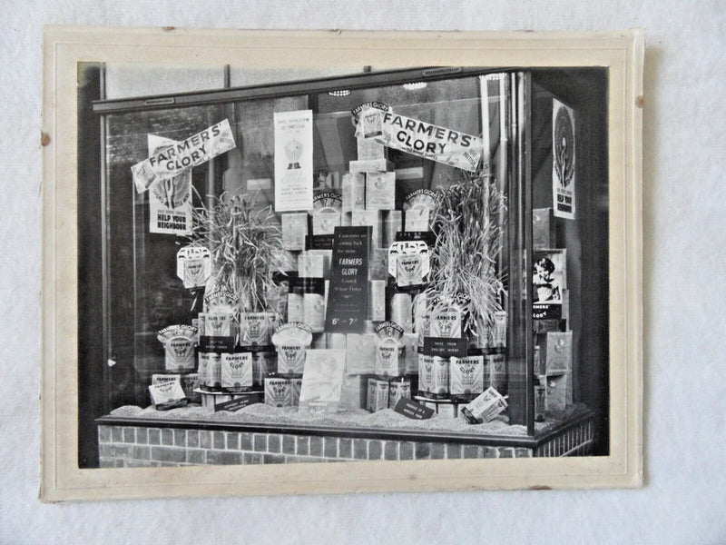 Photo On Board: Daily Express Shop Window Display Comp - Toasted Wheat Flakes. Model
