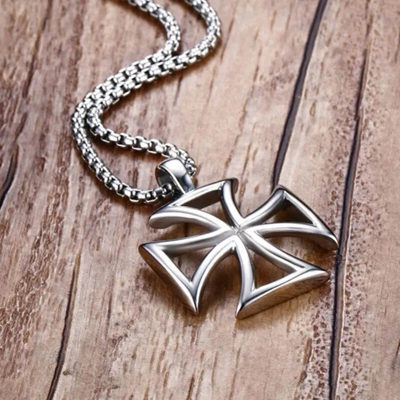 Cross Knights Templar Biker Heavy Maltese Iron Stainless Steel Necklace Pendant Charms
