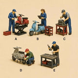 1:64 1:87 Scale Miniature Scooter Mechanic Figure for Model Railroad Workshop Model