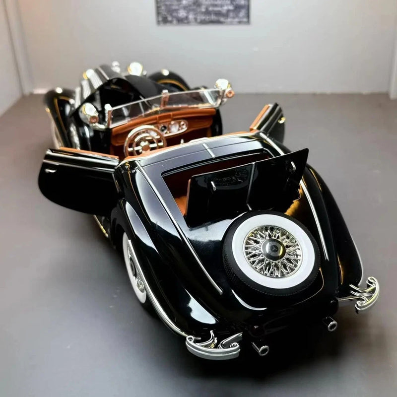 1:18 1936 Benz 500K Diecast Model Car Alloy Classic Light Sound Toy Quality Model