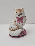 Vintage Franklin Mint Staffordshire Curio Cabinet Cat Figurine 1986 Model