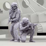 1/48 resin figures model Two modern soldiers unassembled unpainted Model
