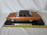 Rare ROAD SIGNATURE 1:18 Scale Diecast Model 1963 CHRYSLER TURBINE Orange P17 Model