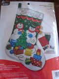 BUCILLA FELT JEWELED CHRISTMAS STOCKING KIT DECORATING THE TREE SNOWMEN PRESENTS Model