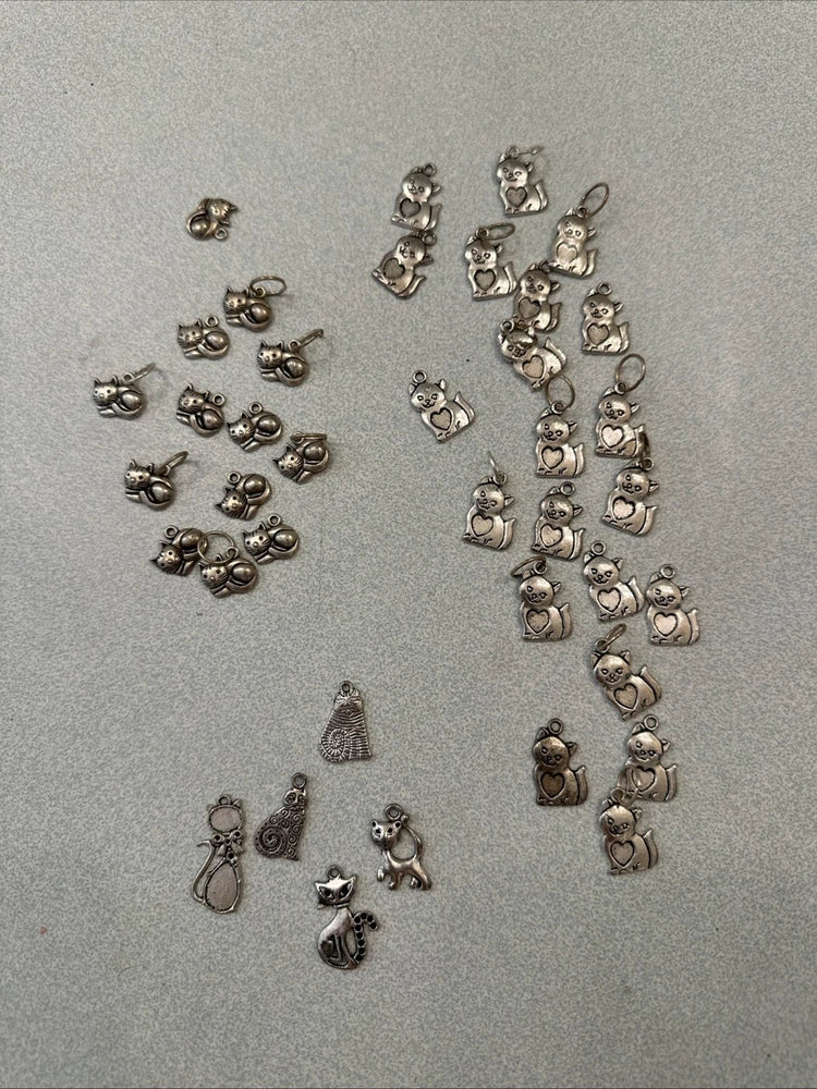 Lot Of 39 Cat Charms Charms