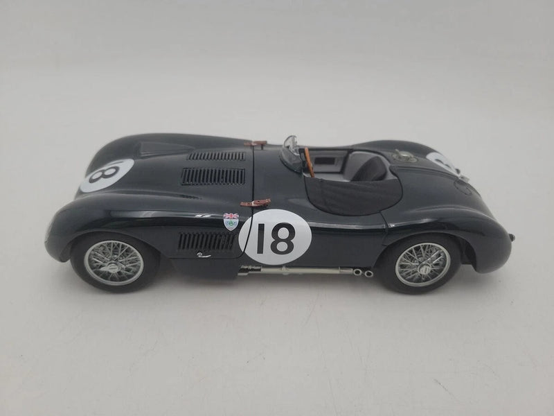 AutoArt 1:18 Scale 1951 Deep Green Jaguar Type-C Racing Car #18 Diecast Model EX Model