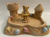 Cherished Teddies By The Sea Display Base CRT233 And Jerry 203475 Figurine Model