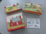 Vintage 1950's Plasticville USA Dairy Barn / Barnyard Animals / Farm Bldgs Model