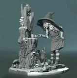1/24 75mm Resin Figure Model Kit Fantasy Little Girl Tree House Mouse Unpainted Model