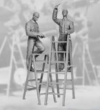 1/32 Resin Model Kit Mechanics Personnel USAAF 2 Figures Unassembled Unpainted Model