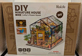 Rolife Cathy??s Flower House DG104 1:24 DIY Miniature Dollhouse LED Kit 14+ Model