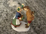 Dept 56 New England Christmas Village" UNDER THE MISTLETOE" 56631 1998 Model