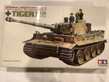 Tamiya 1/25 German Army Heavy Tank Tiger I Plastic Model Kit-Open Box Model