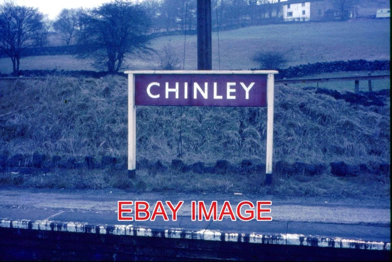 ORIGINAL 35mm SLIDE CHINLEY RAILWAY STATION RUNNING BOARD NAME Model