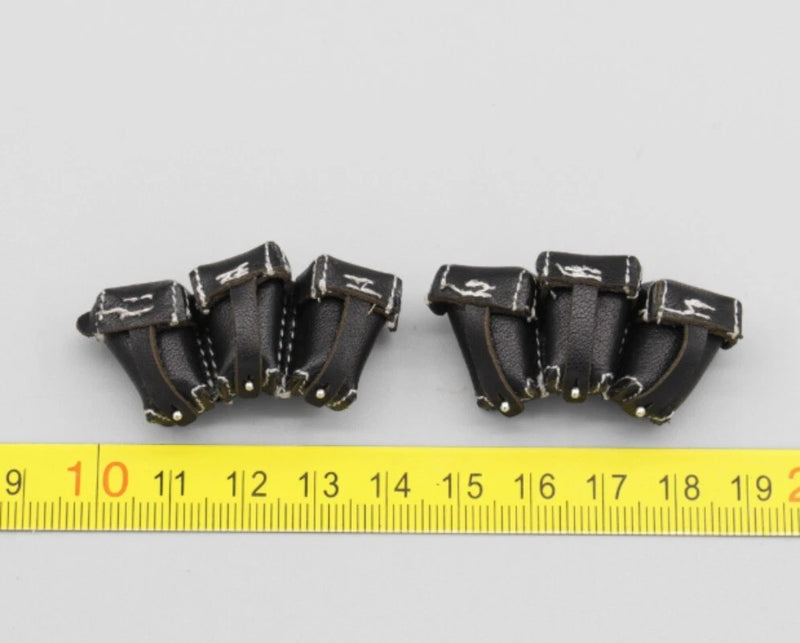 D80180 1/6 Scale Soldier Magazine Bag Model 12''Mine Detection Squad Model