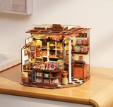Rolife Miniature Dollhouse Kit Henry's Chocolate Wooden Model Adults Kids Gift Model