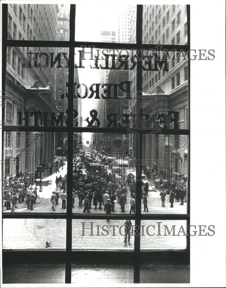 LARGE 1978 Press Photo Farmer Vehicles Demonstrate LaSalle Street Board Trade Model
