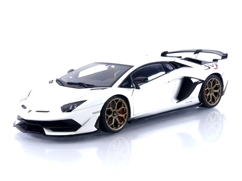 AUTOart 1/18 Lamborghini Aventador SVJ Pearl white Model Car Japan Model
