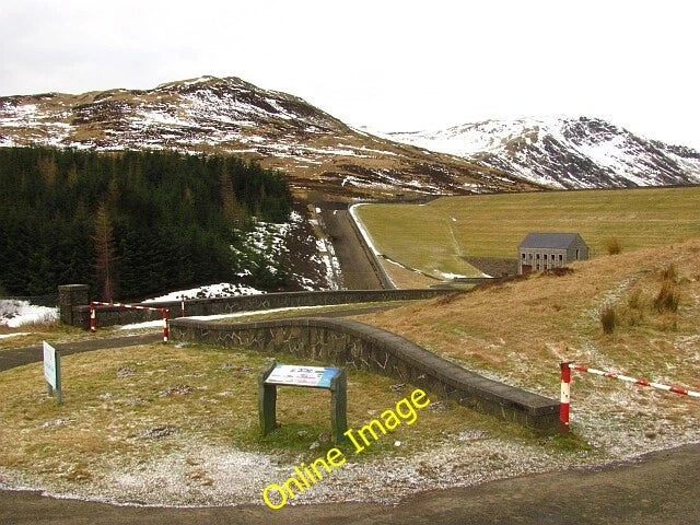 Photo 6x4 Glen Turret Ochtertyre/NN8323 An interpretation board at the c c2013 Model