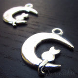 Cat Sitting On Moon Wholesale Silver Plated Charm Pendants C3177 - 5, 10, 20PCs Charms