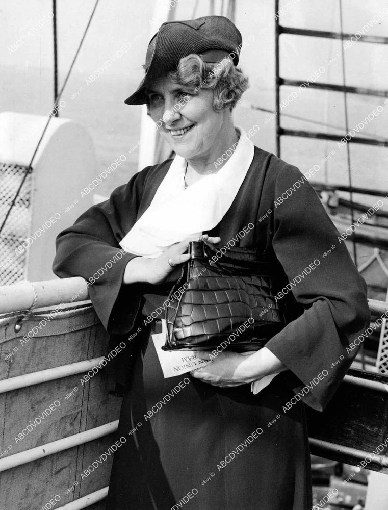 ) 1930's Geraldine Farrar on board a ship - crp-24208 Model