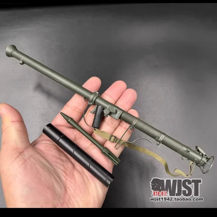 1/6 Scale Old Metal Bazooka Model Non-fireable For 12" Action Figure Body Model