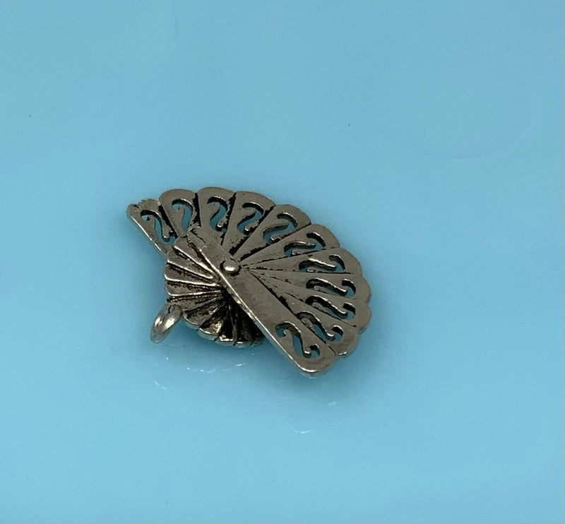 Vintage Sterling Silver Little Hand Fan Dangle 925 Open Fanning Charm 1.4g Charms