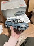 (FLAW 02) 1:18 Scale Citroen Xsara Picasso Diecast Model Car Model