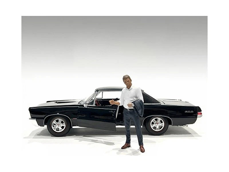 "GENTLEMEN'S CLUB" FIGURE 1 FOR 1/24 SCALE MODELS BY AMERICAN DIORAMA 24801 Model