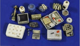 1/35 Scale Modern Equipment Accessories Resin Set Laptop Camera Medical Gear Model