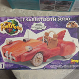 Craft House Flintstones Le Sabertooth 5000 1:20 Snap Fit Plastic Kit 72412 Model