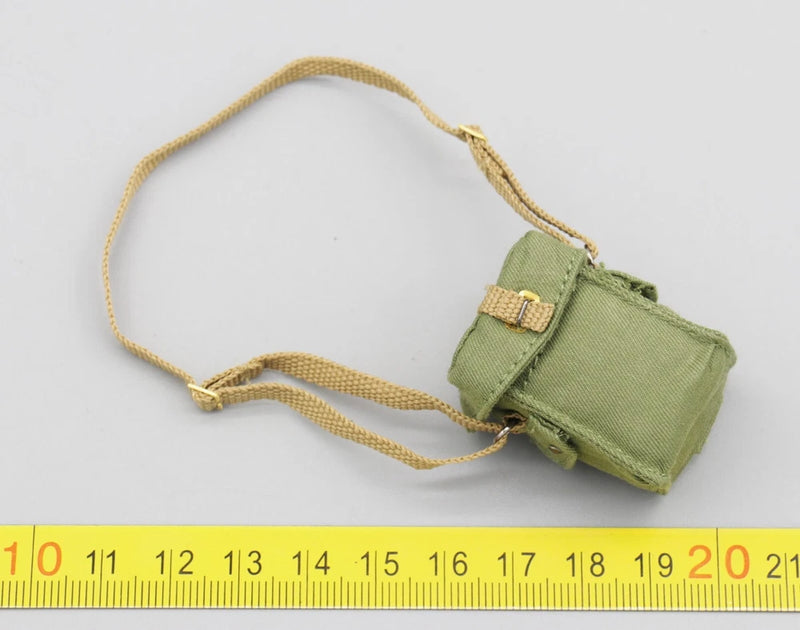 UJINDOU UD9042 1/6 51st Highland division Bren Gunner - Gas mask bag model Model