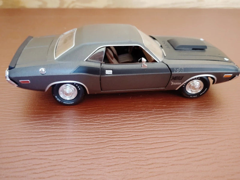 1970 Dodge Challenger T/A 340 Six Pak Titanium diecast model car Model
