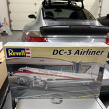 Revell #85-5245 DC-3 Airliner Pacific Southwest Model Kit Scale 1:90 -NIB Sealed Model