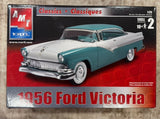 AMT ERTL 1956 Ford Victoria Scale Model Kit 1:25 Classics And Classiques Model