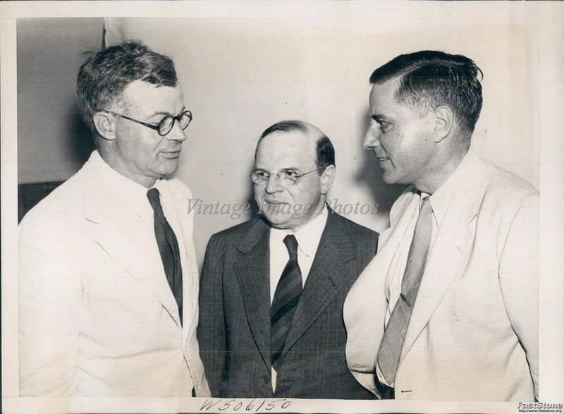 1939 Washington William Leiserson Nlrb Board Meeting Historic Vintage Photo 6x8 Model