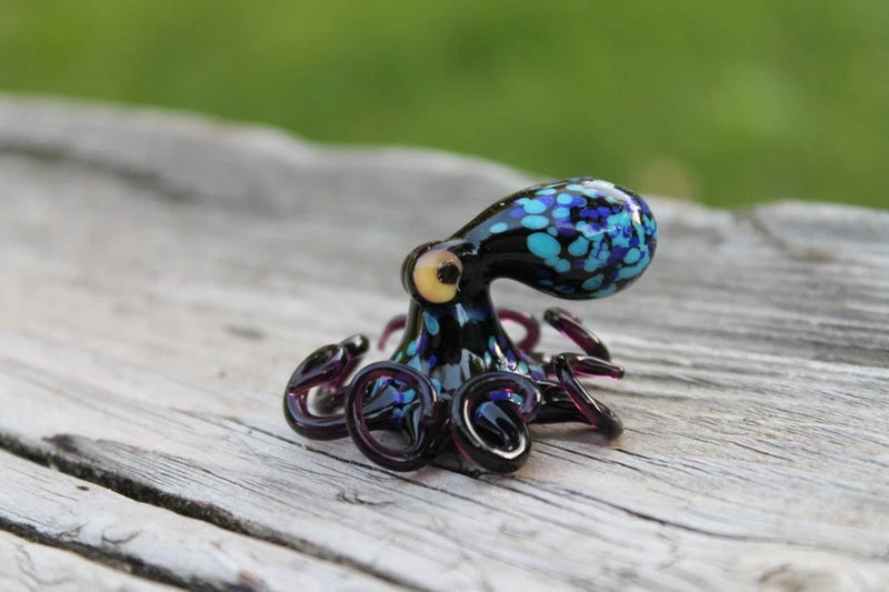 Purple Blue Handmade Glass Octopus Figurine ¨C Blue & Pink Lampwork Animal ¨C Mini Model