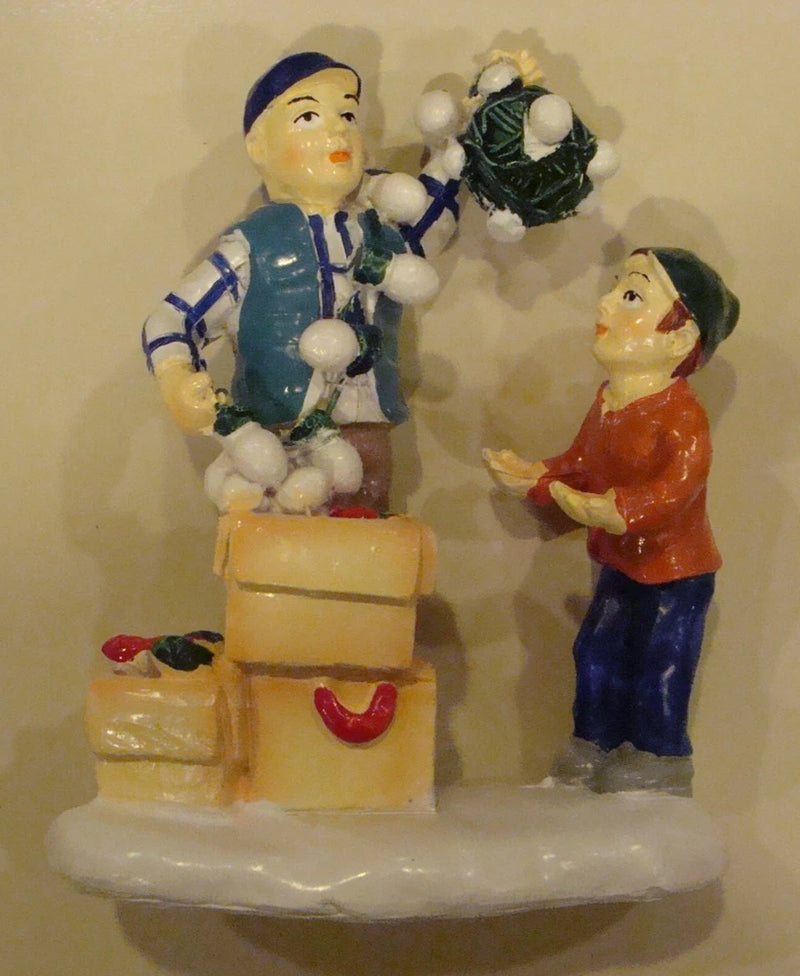 Department 56 National Lampoon Christmas Vacation "Little Knot Here" figurine Model