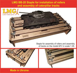 Staple for assembly of rollers and assembly of tracks on the model AFV LMG BB20 Model
