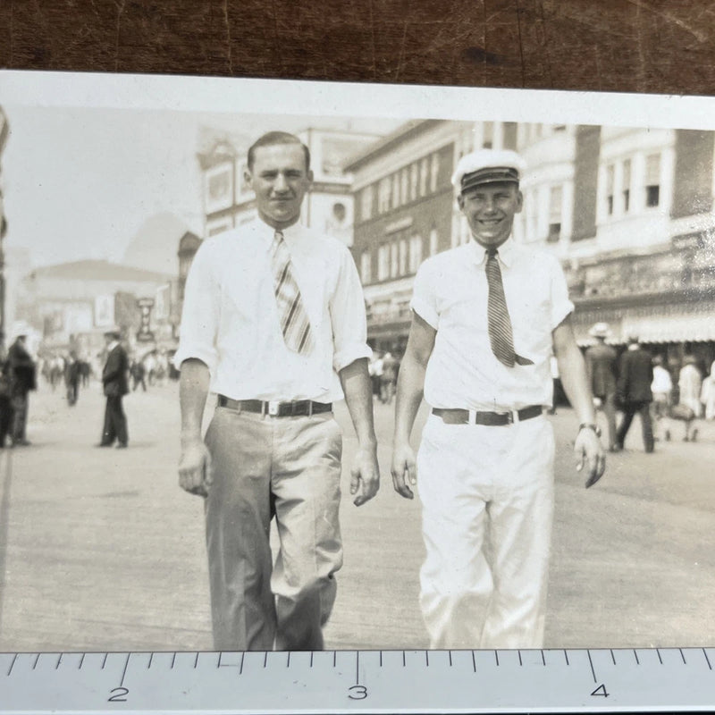 Antique Snapshot Photo Atlantic City Board Walk 1928 Men Walking - E1 Model
