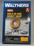 WALTHERS CORNERSTONE N SCALE HOLE IN ONE DONUT SHOP KIT train diner 933-3835 NEW Model