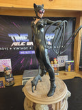 Sideshow DC Catwoman Exclusive Premium Format 1/4 SCALE Statue Displayed Model