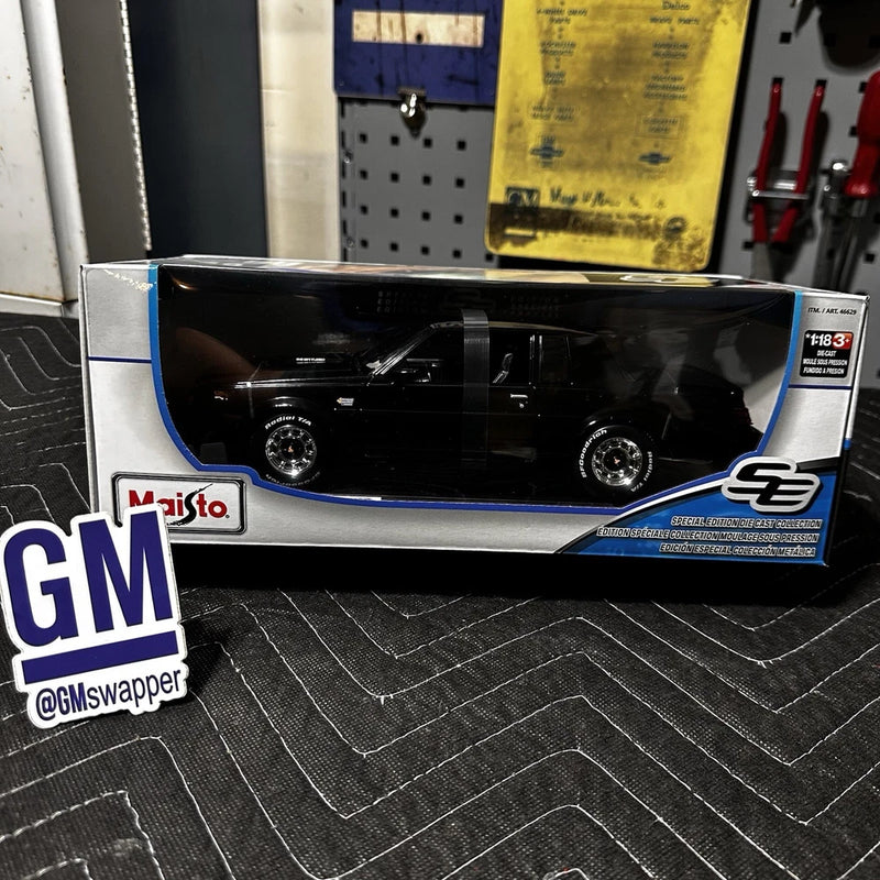 1987 BUICK REGAL GRAND NATIONAL BLACK 1/18 DIECAST MODEL CAR MAISTO 31479 GNX GM Model