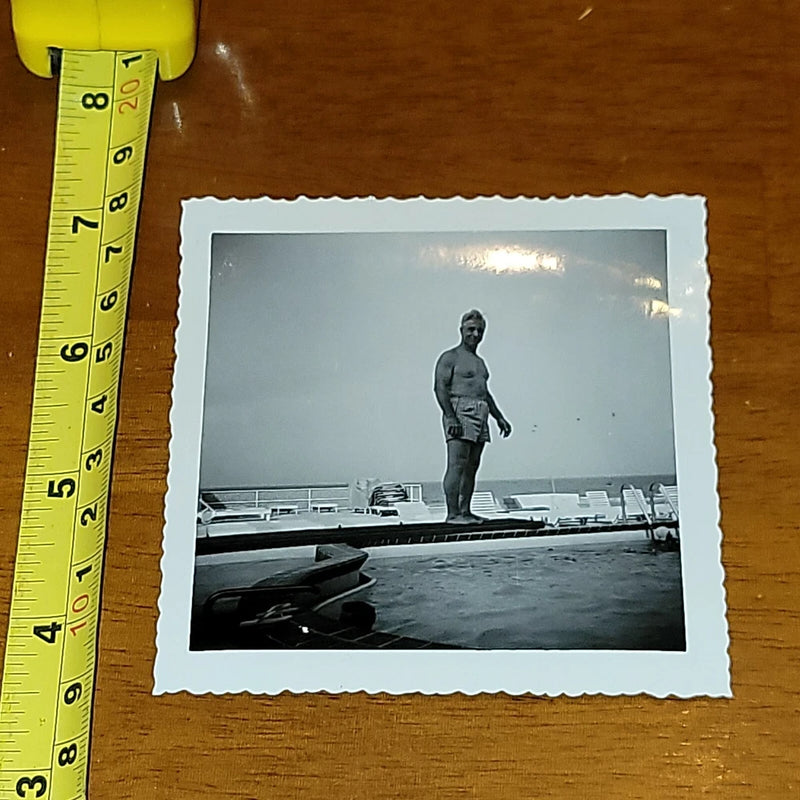 VINTAGE PHOTO 1950s BEEFCAKE SWIMSUIT DIVING BOARD SHIRTLESS MAN POOL Model