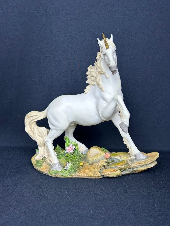 Retired Unicorn Veronese #5292 Summit Collection Myths & Legends Fantasy 2001 Model